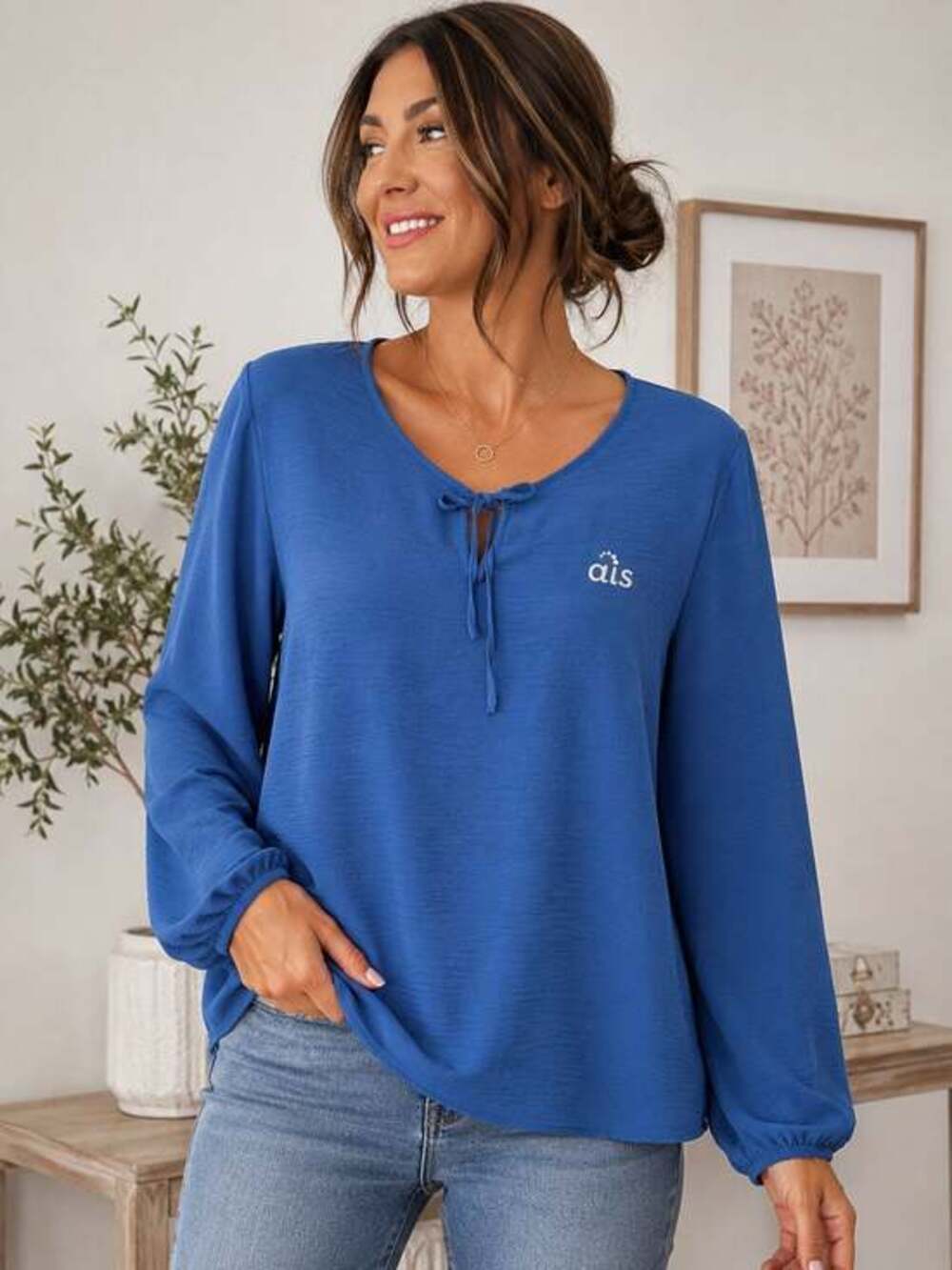 AIS Women's Blue Long-Sleeve Tie-Neck Top Sz L - Picture 2 of 8